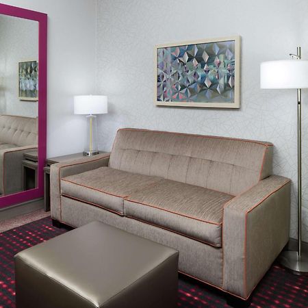 Home2 Suites By Hilton Orlando Airport Exterior photo