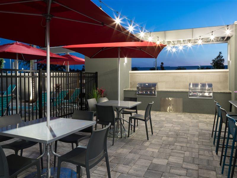 Home2 Suites By Hilton Orlando Airport Exterior photo