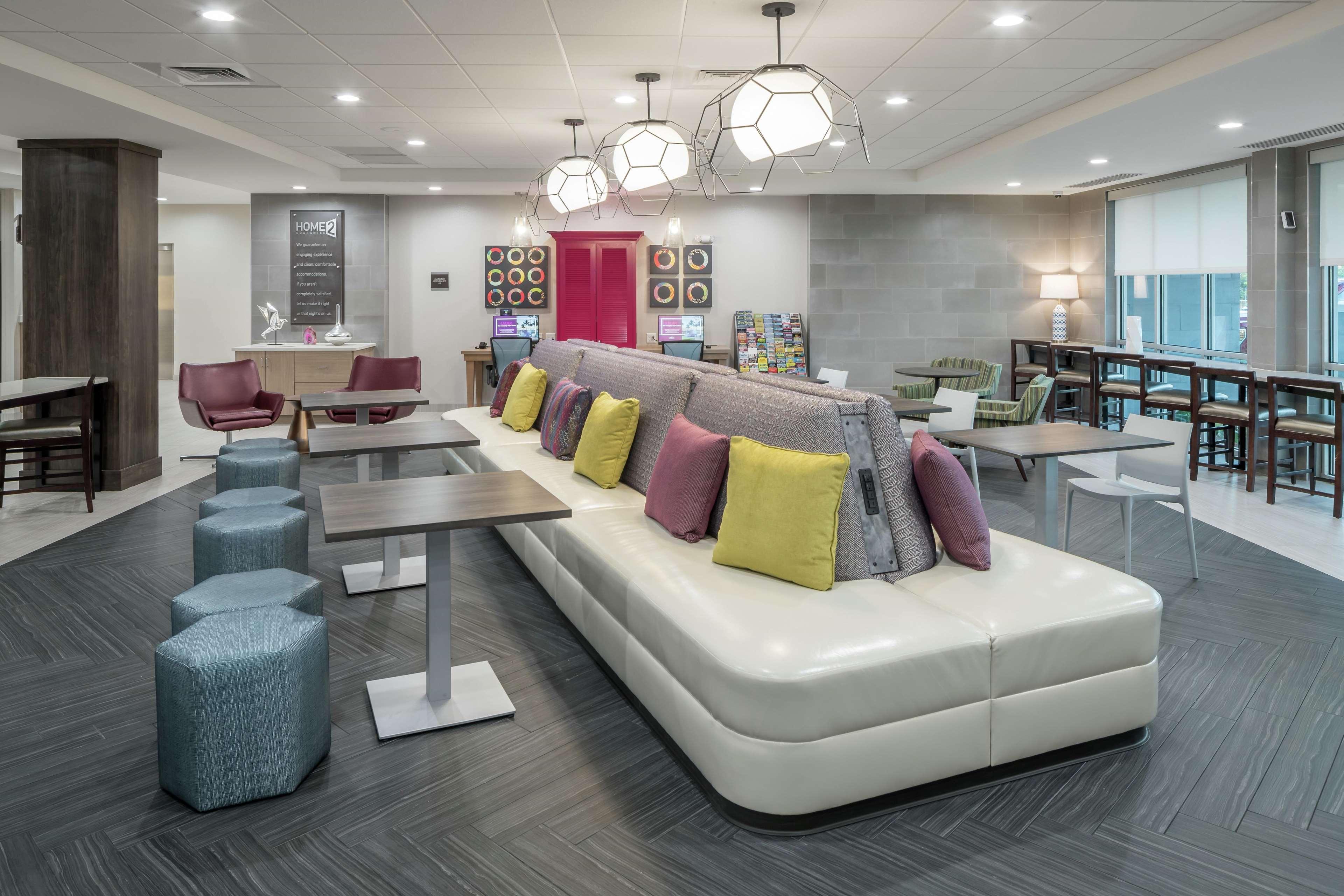 Home2 Suites By Hilton Orlando Airport Exterior photo